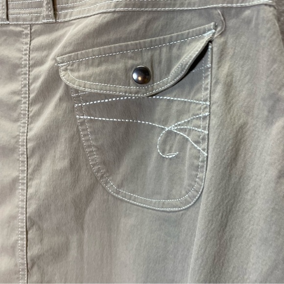 Kuhl Vala A-Line Cargo Embroidered Skirt Hiking Outdoors Camping - Picture 6 of 8